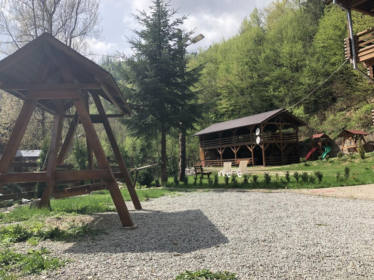 Cabana Bradul Rodna Exterior foto